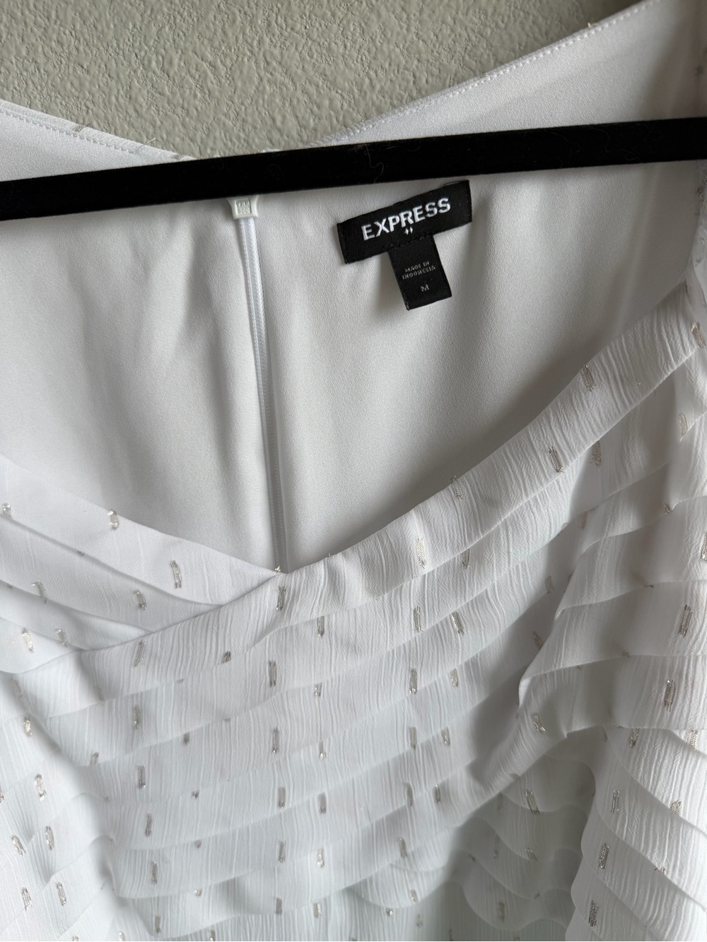 Express Women's Cream Button-Down Blouse - Cream - Picture 5 of 6
